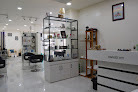 ONGLES IVY Unisex Salon & Spa