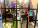 COMB UNISEX SALON