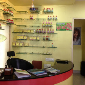 Jeevan Beauty Clinic & Salon | Best Beauty Parlour In Kakinada, only for ladies.