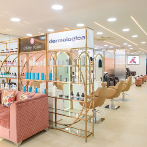 Juice Salon | Luxury Beauty Parlour, Skin Aesthetics, Hair Salon, Nail Art & Extensions in Vizag.
