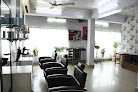 The Hairdresser by Anung L.