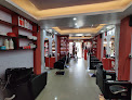 Reflection unisex salon