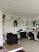 Aquiver Unisex Spa & Salon