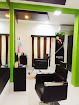 Impress unisex saloon