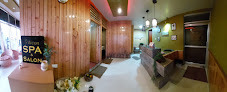 Silicon Unisex Salon And Spa