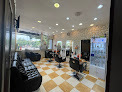 A.V SALON