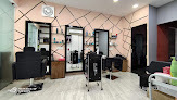 Blonde And Beyond Unisex Salon