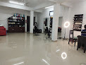 Khuman Hair & Nails Salon