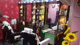 BEAUTY QUEEN LADIES SALOON AND SPA(AC)