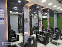 Black & white spa & Salon