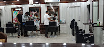 The Elegant Unisex Salon